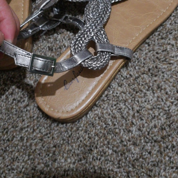 Silver sandals - Picture 4 of 6